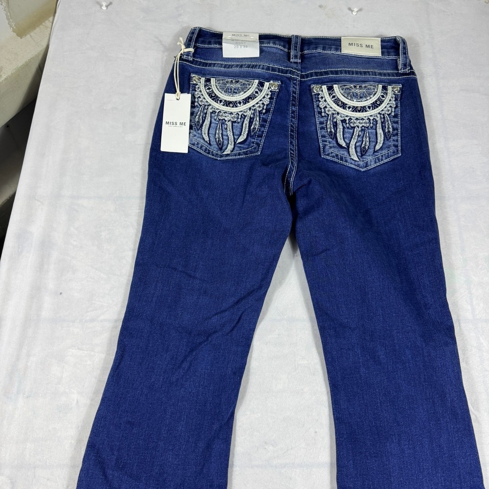 NWT Miss Me Womens Bootcut Jeans Stone Blue Denim Mid Rise Whisker Comfort 29x32 - Picture 3 of 9